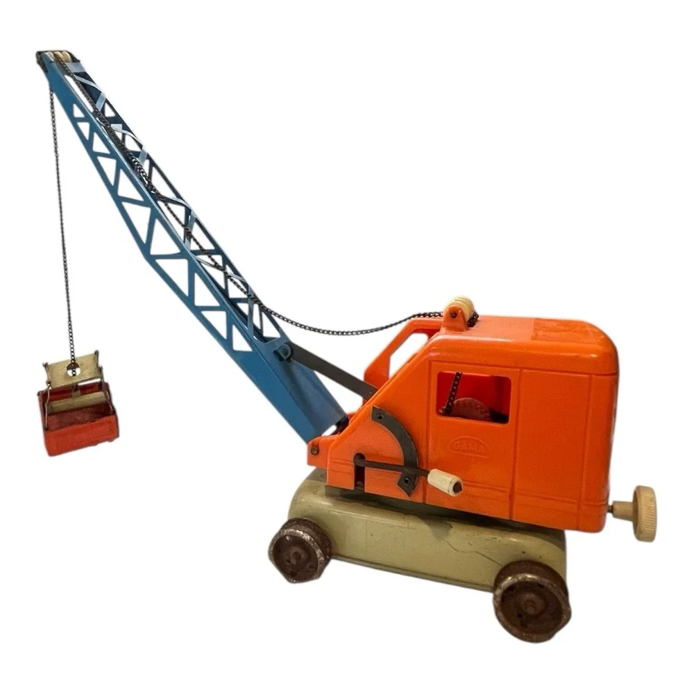 Vintage GAMA Toys Crawler Bucket Crane- See Description